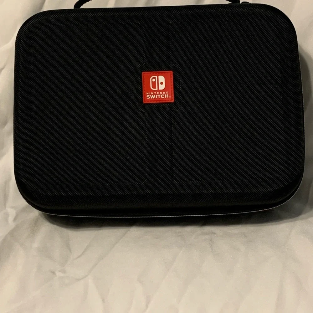 Nintendo Switch Game Traveler Deluxe System Case black